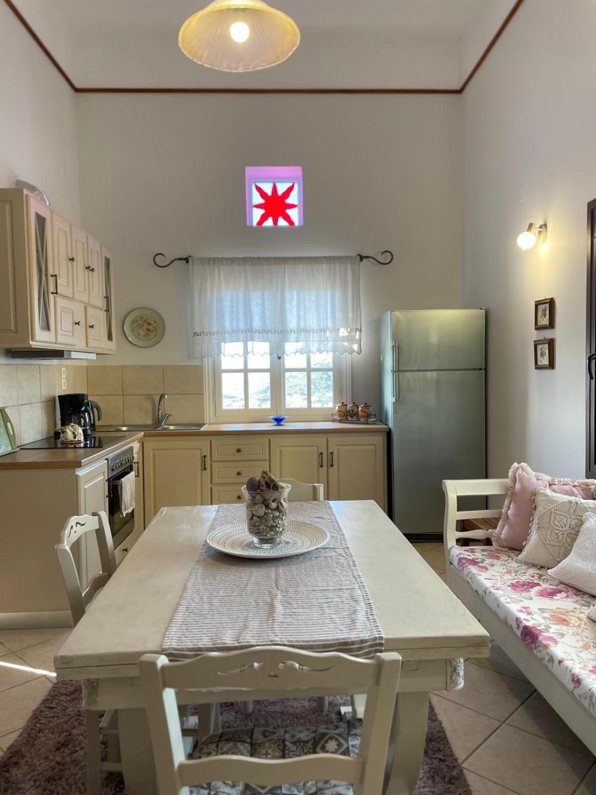 Villa Next To The Sea!! Myrties 외부 사진